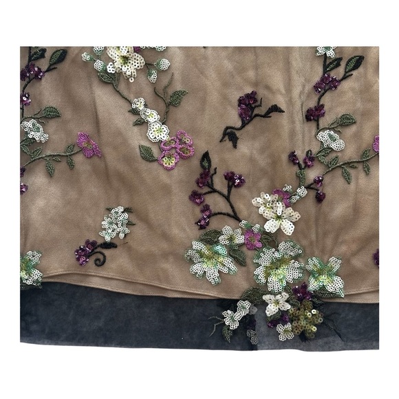 Vince Begonia Sequined Overlay Midi Skirt. Sz: 12 - Picture 5 of 11